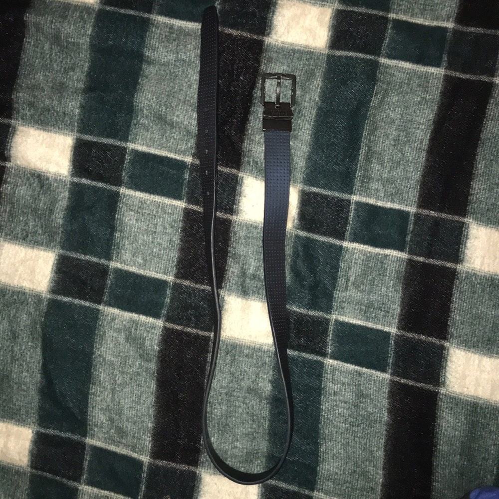 Blue Kenneth Cole belt